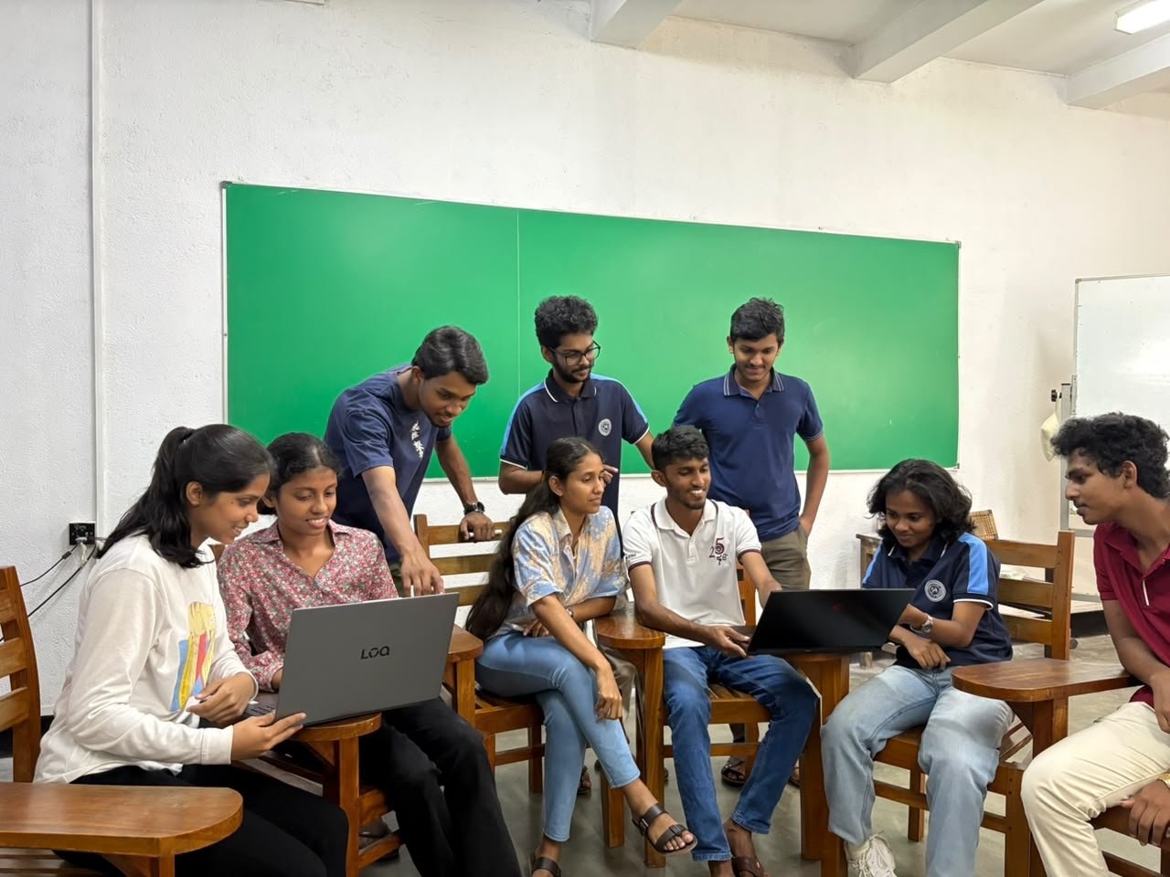 Students of 5-10 Group AB working on an English activity